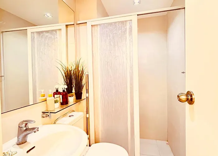 Staycation In Metro By La Mansion D' Azure *